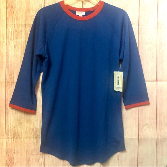 Casual LulaRoe Top Cotton Ladies Tee. Size: Small. Color: Blue/Red. - Picture 2 of 4